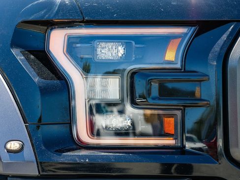 Used 2018 Ford F150 Raptor w/ Equipment Group 802A Luxury AWD/4WD image 7