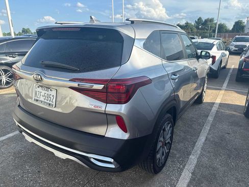 Used 2021 Kia Seltos SX AWD/4WD image 3