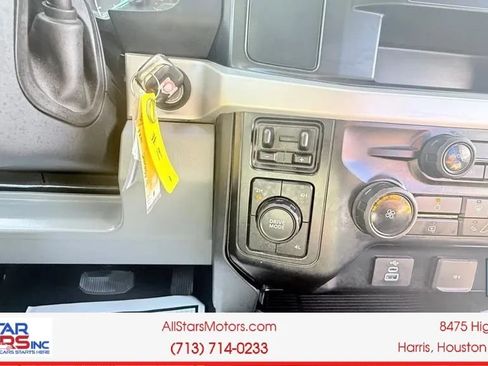 Used 2025 Ford F250 XLT AWD/4WD image 28