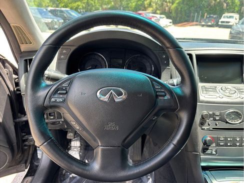 Used 2015 INFINITI Q40 RWD image 16