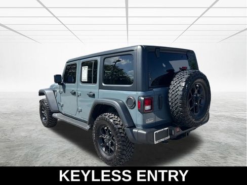 Used 2024 Jeep Wrangler Willys image 7