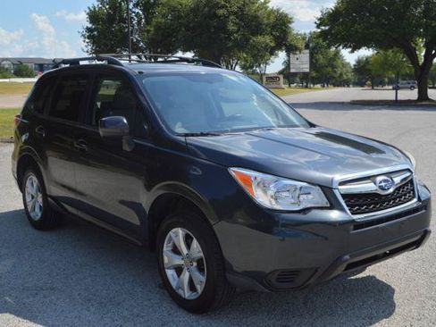 Used 2015 Subaru Forester 2.5i Premium w/ All-Weather Package AWD/4WD image 2