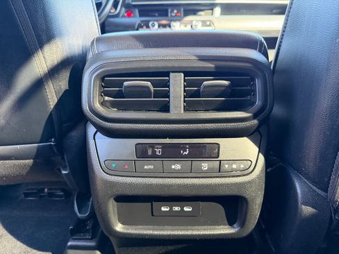 Used 2024 Honda Pilot EX-L image 26