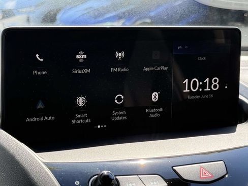 Used 2024 Acura RDX SH-AWD image 18