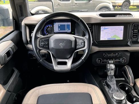 Used 2023 Ford Bronco Big Bend image 5