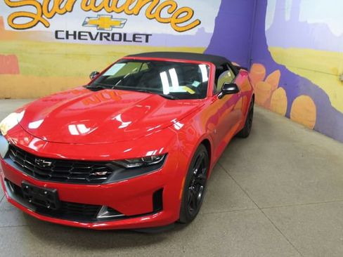 Used 2020 Chevrolet Camaro LT w/ RS Package RWD image 4