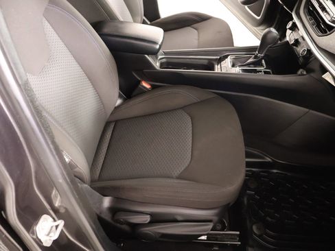 Used 2023 Jeep Compass Sport image 11