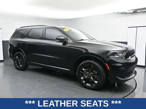 Used 2022 Dodge Durango GT image 3