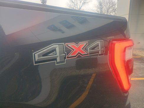 Used 2021 Ford F150 Platinum image 8