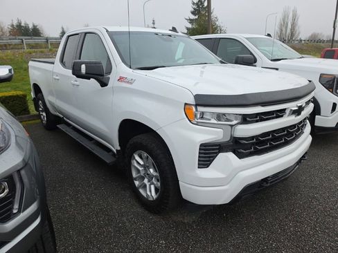 Used 2023 Chevrolet Silverado 1500 RST image 4