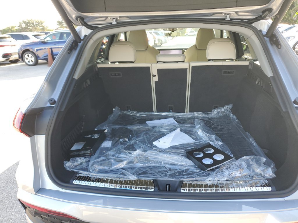 New 2026 Audi Q5 Premium Plus AWD/4WD image 15