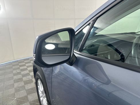 Used 2023 Toyota Corolla Cross LE FWD image 10