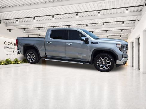New 2026 GMC Sierra 1500 SLT AWD/4WD image 15