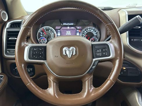 Used 2022 RAM 2500 Laramie AWD/4WD image 11