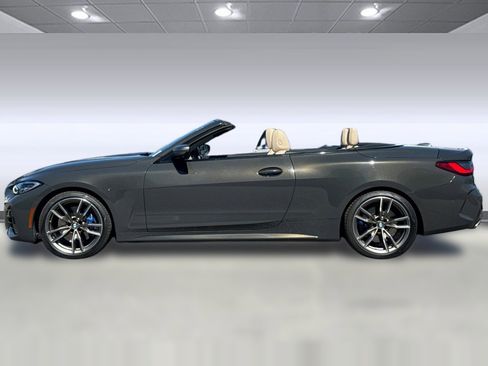 Used 2023 BMW M440i Convertible w/ Premium Package RWD image 2