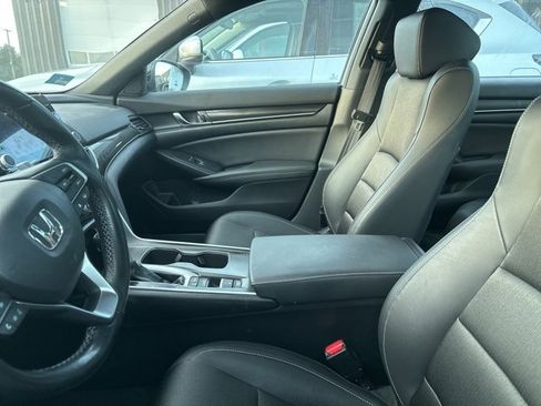 Used 2022 Honda Accord Sport image 7
