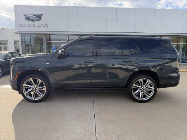 Certified 2026 Cadillac Escalade Sport w/ Touring Package AWD/4WD image 6