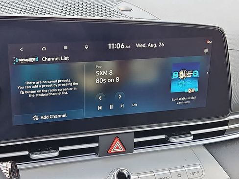 Used 2025 Hyundai Elantra Limited FWD image 17