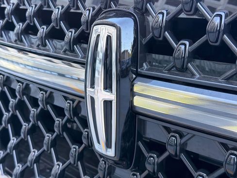 New 2026 Lincoln Navigator L Reserve w/ Jet Appearance Package AWD/4WD image 15