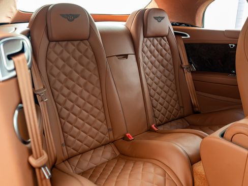 Used 2018 Bentley Continental GT AWD/4WD image 40