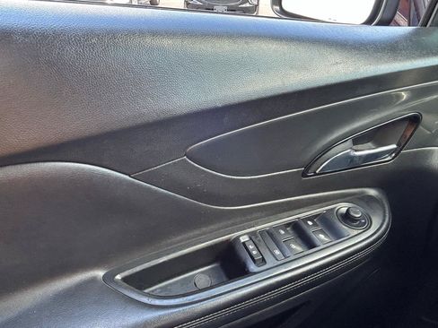 Used 2018 Buick Encore Preferred FWD image 28