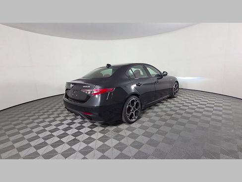 New 2026 Alfa Romeo Giulia w/ Driving Assist Package RWD image 29