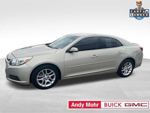Used 2014 Chevrolet Malibu LT w/ Power Convenience Package FWD image 4
