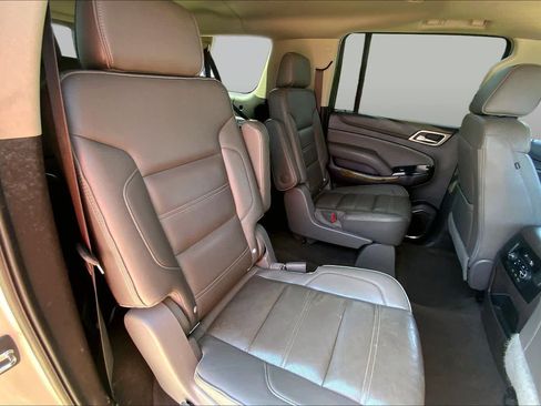 Used 2017 GMC Yukon XL Denali w/ Open Road Package AWD/4WD image 19