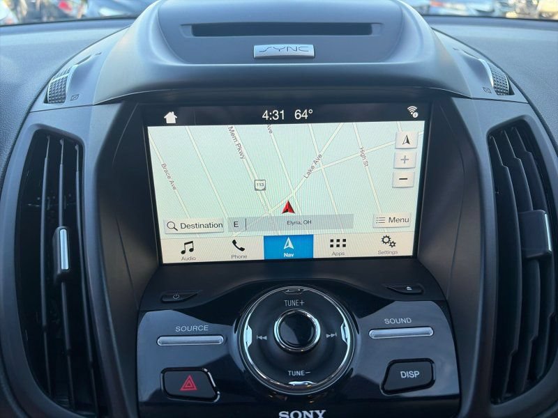 Used 2017 Ford Escape Titanium AWD/4WD image 21