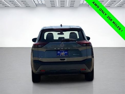 Used 2023 Nissan Rogue SV image 7
