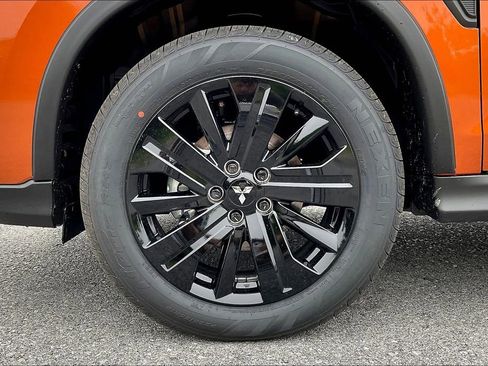 New 2025 Mitsubishi Outlander Sport LE image 10