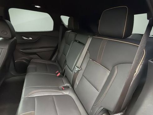 Used 2023 Chevrolet Blazer Premier w/ Enhanced Convenience Package image 19