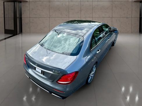 Used 2018 Mercedes-Benz E 63 AMG S image 18