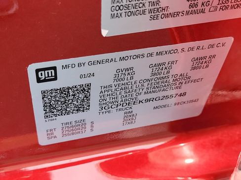 Used 2024 Chevrolet Silverado 1500 RST AWD/4WD image 30