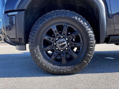 Used 2024 GMC Sierra 2500 AT4 w/ AT4 Premium Plus Package image 33