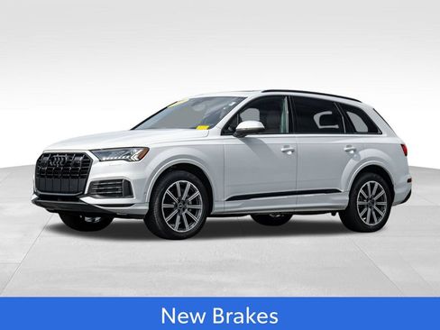 Used 2023 Audi Q7 2.0T Premium Plus w/ Premium Plus Package AWD/4WD image 3