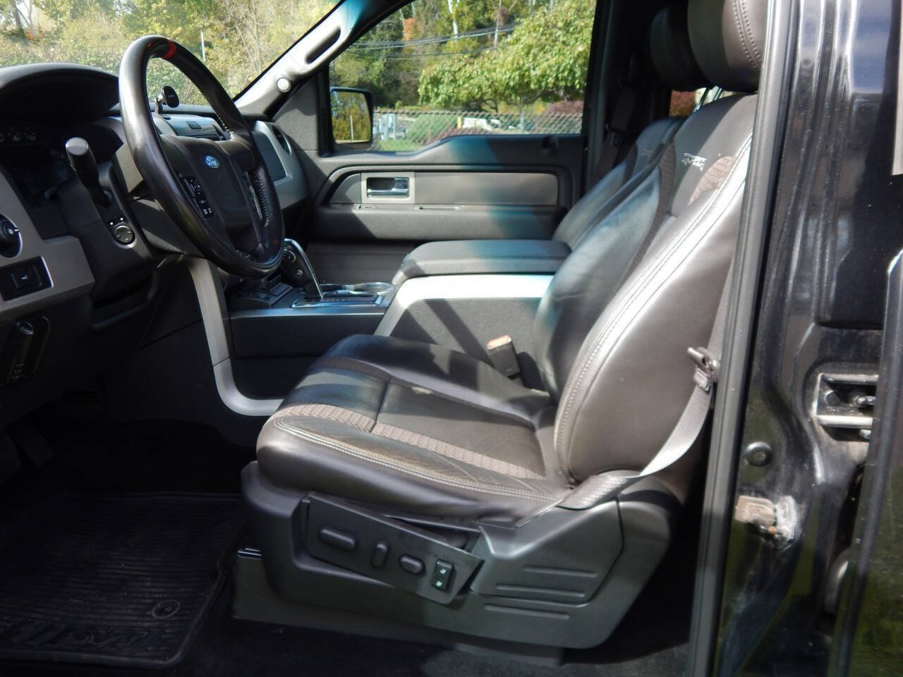 Used 2013 Ford F150 Raptor w/ Luxury Equipment Group AWD/4WD image 9