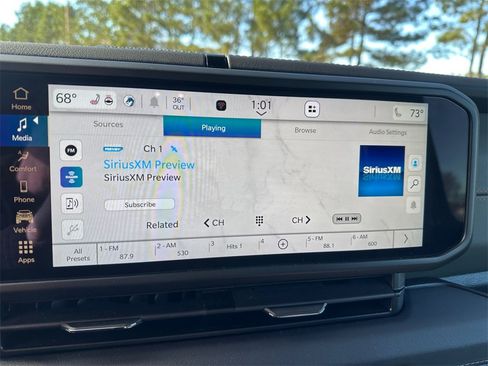 Used 2024 Jeep Gladiator Mojave w/ Convenience Group image 19