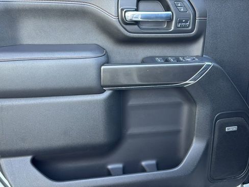 Used 2023 GMC Sierra 2500 AT4 w/ AT4 Premium Plus Package image 20