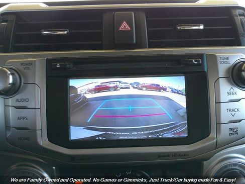 Used 2018 Toyota 4Runner SR5 Premium image 38