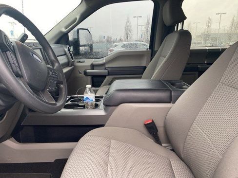 Used 2022 Ford F250 XLT w/ XLT Premium Package image 13
