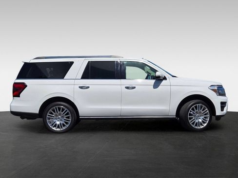 Used 2024 Ford Expedition Max Limited AWD/4WD image 4