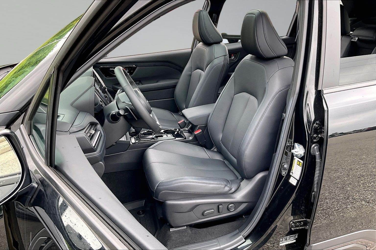 Used 2026 Subaru Forester Limited AWD/4WD image 26