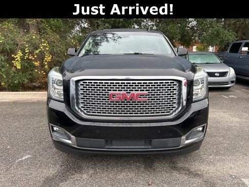 Used 2017 GMC Yukon Denali w/ Open Road Package image 4