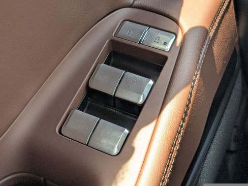 New 2026 Lincoln Navigator L Reserve AWD/4WD image 28