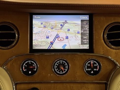 Used 2012 Bentley Mulsanne image 27