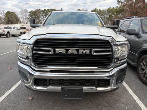 Used 2019 RAM 2500 Big Horn image 3