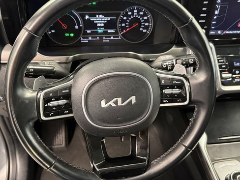 Used 2022 Kia Sorento S AWD/4WD image 16