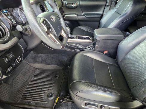 Certified 2023 Toyota Tacoma Limited RWD image 6