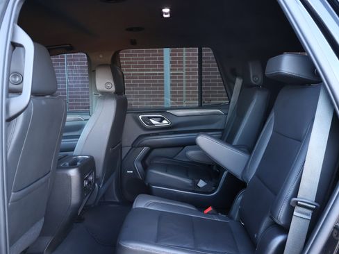 Used 2021 Chevrolet Tahoe Z71 image 22